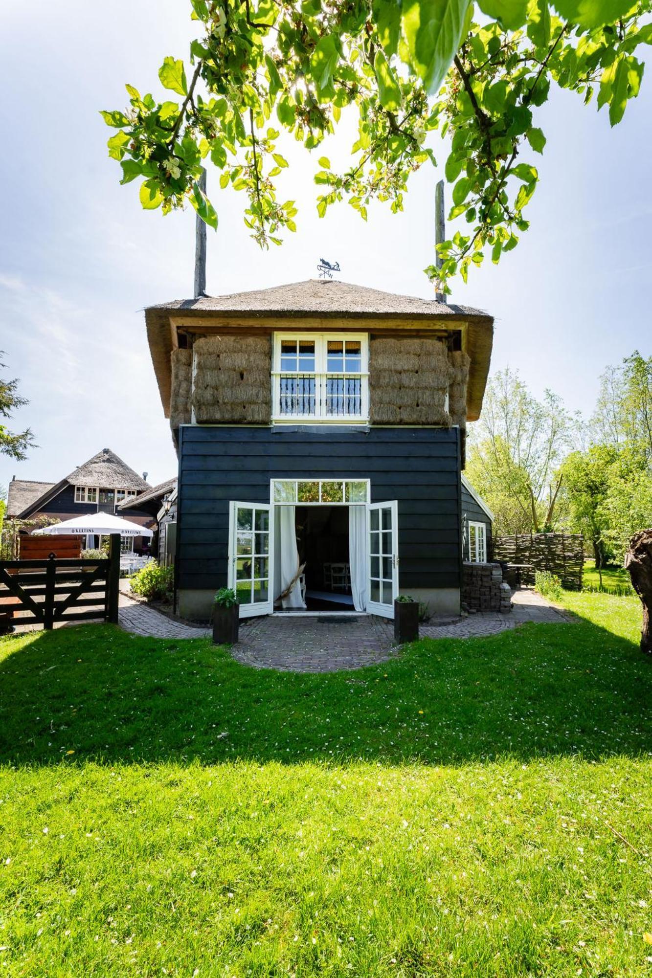 Herberg De Lingehoeve Oosterwijk Exterior photo